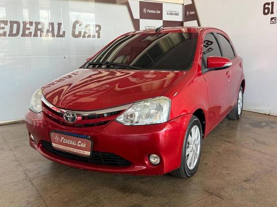 TOYOTA ETIOS 1.5 XLS 16V FLEX 4P AUTOMÁTICO TOYOTA ETIOS 1.5 XLS 16V FLEX 4P AUTOMÁTICO
